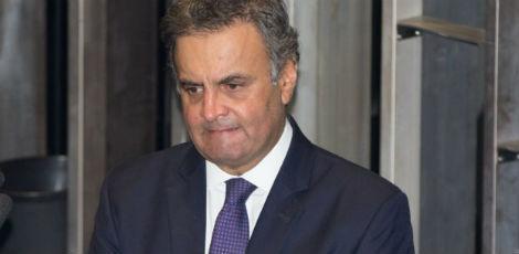 aecio renuncia