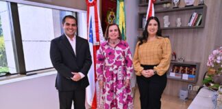 Novos servidores aprovados em concurso tomam posse no TCE-AM e reforçam quadro técnico da Corte