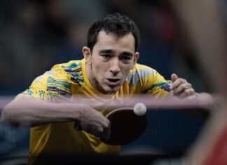 Brasileiro Hugo Calderano se torna campeão mundial de Tênis de Mesa