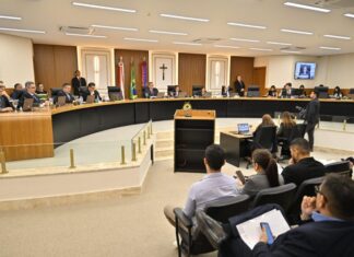 TCE-AM determina que presidente da Câmara de Envira devolva R$ 110 mil aos cofres públicos