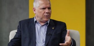 Presidente do INSS é exonerado após suspeita de fraudes