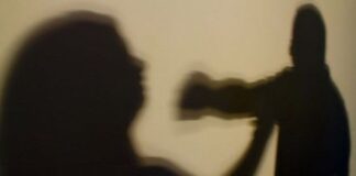 Sancionada lei de monitoramento eletrônico de agressores de mulheres