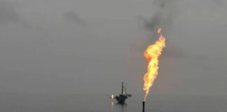 Navio do Peru colide com plataforma de petróleo e deixa mortos no rio Amazonas