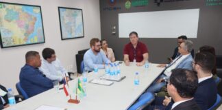 TCE-AM conduz visita de Comitê do IRB a hospital de Manaus