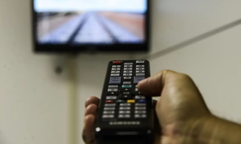 televisao_ancine_anvisa_d24AM