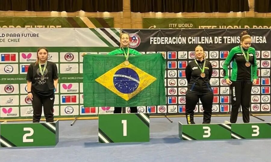 Podio-Brasil-d24am-1024x613