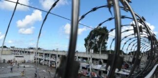 Comissão da Câmara aprova bloqueadores de celular em presídios