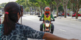 Entenda a nova lei que visa penalizar condutores não credenciados em Manaus