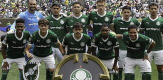 Paulinho decide e Palmeiras avança para as quartas do Mundial de Clubes