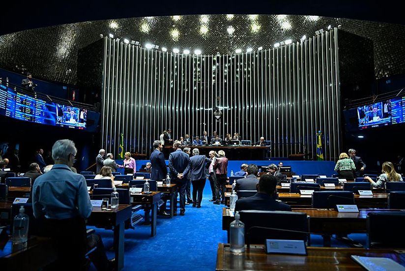 senado_D24am