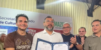 Contrato para elaboração do projeto de ampliação do novo Bumbódromo é assinado em Parintins