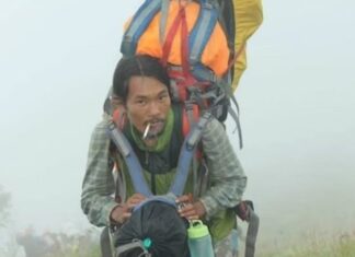 Voluntário recebe mais de R$ 435 mil após resgatar brasileira na Indonésia Alpinista indonesia juliana d24am