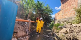 Manaus está entre os piores municípios em saneamento básico, aponta levantamento Esgoto em area de igarape 2