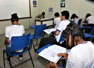 Cerca de 4% das crianças e jovens estão fora da escola no Amazonas, diz Unicef Problemas no sistema segundo a