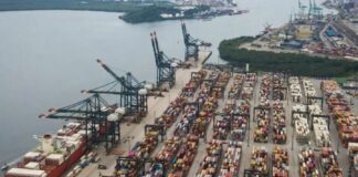 Justiça dos EUA considera tarifas de Trump ilegais, mas mantém cobrança Tarifaco d24am 1024x613