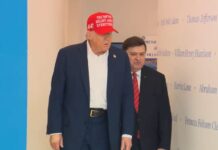 Trump volta a surgir com maquiagem na mão e levanta suspeitas sobre saúde Trump eua d24am 1