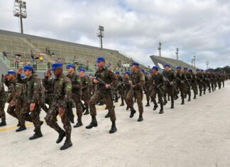 Mais de 1.500 militares participam de Desfile Cívico-Militar em Manaus Desfile 7 de setembro em manaus d24am 18 1024x768