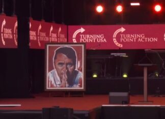 Com Trump, velório de Charlie Kirk reúne mais de 100 mil pessoas Velorio d24am 1024x528