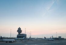 Companhias aéreas brasileiras projetam aumento de voos para o próximo verão Verao d24am