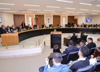 TCE-AM aplica multa de R$ 13,6 mil ao prefeito de Itamarati por abandono de UBS Sessão pleno 16.09