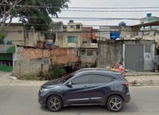 Homem é espancado e lançado em córrego por moradores em SP Homem espancado d24am 1024x576