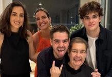 João Silva posta fotos com Faustão e se declara à família