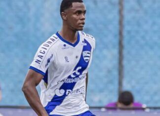 No Paraná, jogador vítima de racismo leva punição maior que agressor