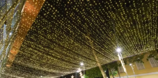 Manaus inicia programação natalina que terá neve artificial e pista de gelo, diz prefeitura