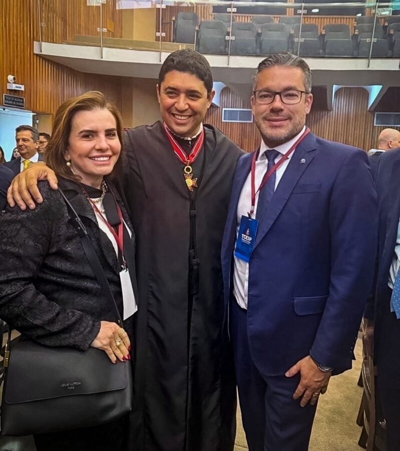 6d773cd1-3f48-444b-894a-f0342e5f8716