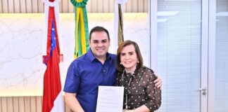 Presidente do TCE-AM apresenta à Aleam anteprojeto de Lei que atualiza data-base dos servidores da Corte