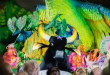 Boi Caprichoso abre temporada de shows para turistas internacionais