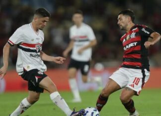 Buscando a liderança do Brasileiro, Flamengo enfrenta o São Paulo