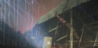 Incêndio em fábrica de reciclagem na Zona Leste de Manaus pode ter sido criminoso, diz Corpo de Bombeiros