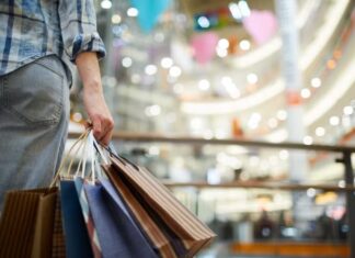 Mais de 90% dos consumidores pretendem comprar presentes no Natal, aponta Fecomércio AM