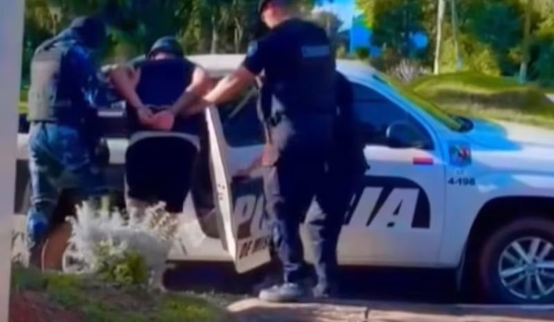 policia_argentina_d24am