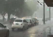 Ciclone causa danos em dez municípios gaúchos e 200 mil ficam sem luz