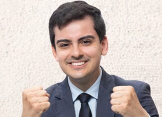 Dudu Camargo é o campeão de A Fazenda 17, com 75,88% dos votos