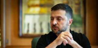 Zelensky já está na Flórida para discutir com Trump plano para encerrar guerra