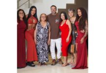 Após divórcio, Gracyanne Barbosa e Belo celebraram o Natal juntos em família