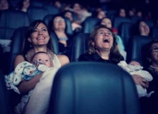 ‘CineMaterna’ tem ingressos gratuitos em sessão adaptada nesta terça-feira