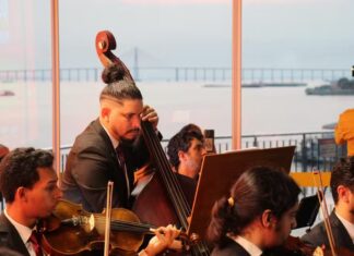 “Pôr do Sol de Natal” leva música, dança e teatro ao Centro Histórico de Manaus