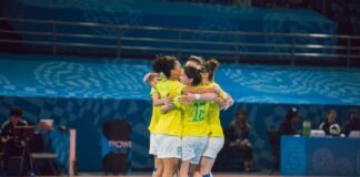 Brasil goleia Japão e está nas semis da Copa do Mundo Feminina de Futsal