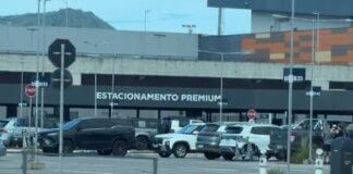 Polícia reforça segurança em aeroporto para receber suspeitos de agredir ‘Orelha’