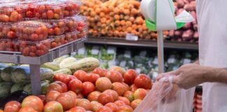 Cesta básica fica 8,12% mais barata em Manaus, aponta Conab