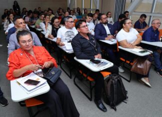 TCE-AM conclui jornada técnica com gestores municipais e avança para fase de execução do programa educacional