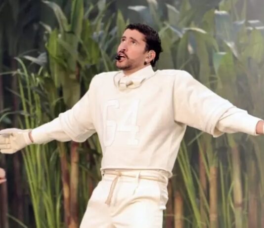 Deputada propõe conceder título de cidadão brasileiro a Bad Bunny