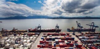 Novas tarifas de Trump poupam 46% das exportações do Brasil aos EUA