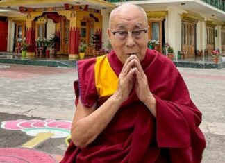 Gabinete do Dalai Lama nega qualquer ligação com Jeffrey Epstein