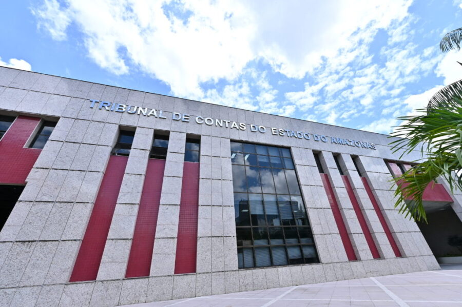 e8cc2e85-db45-4468-95b0-a28fa72a3353