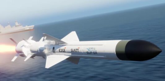 Novo míssil brasileiro: Marinha assina acordo para versão aérea antinavio